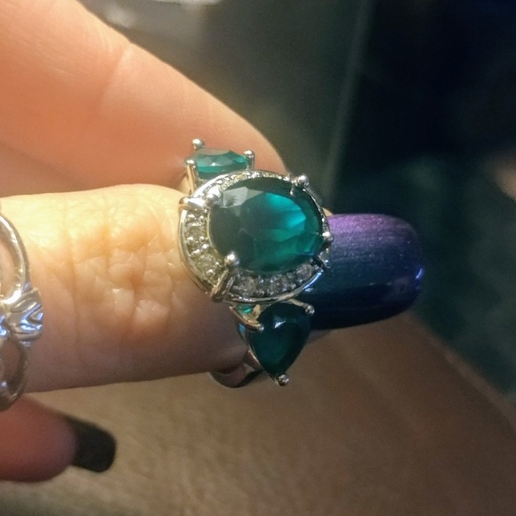 Sterling silver emerald ring - Picture 5 of 6